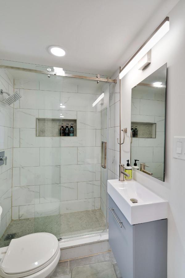 King Suite Luxurious, Modern Couple Retreat Filadelfia Zewnętrze zdjęcie